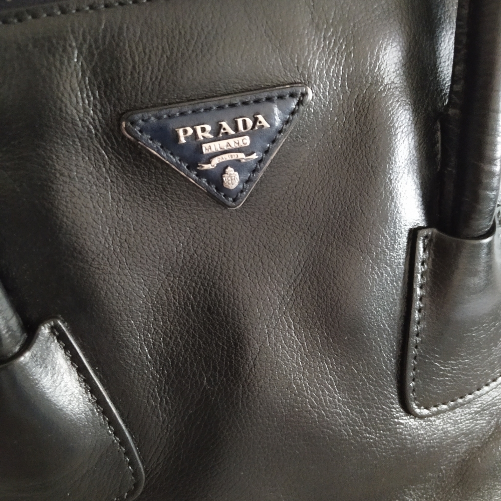 Sold🎀!! Prada Calf Leather Tote - Picture 9 of 16